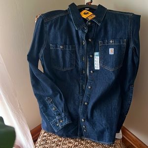 Women’s Carhartt relaxed fit long sleeve shirt